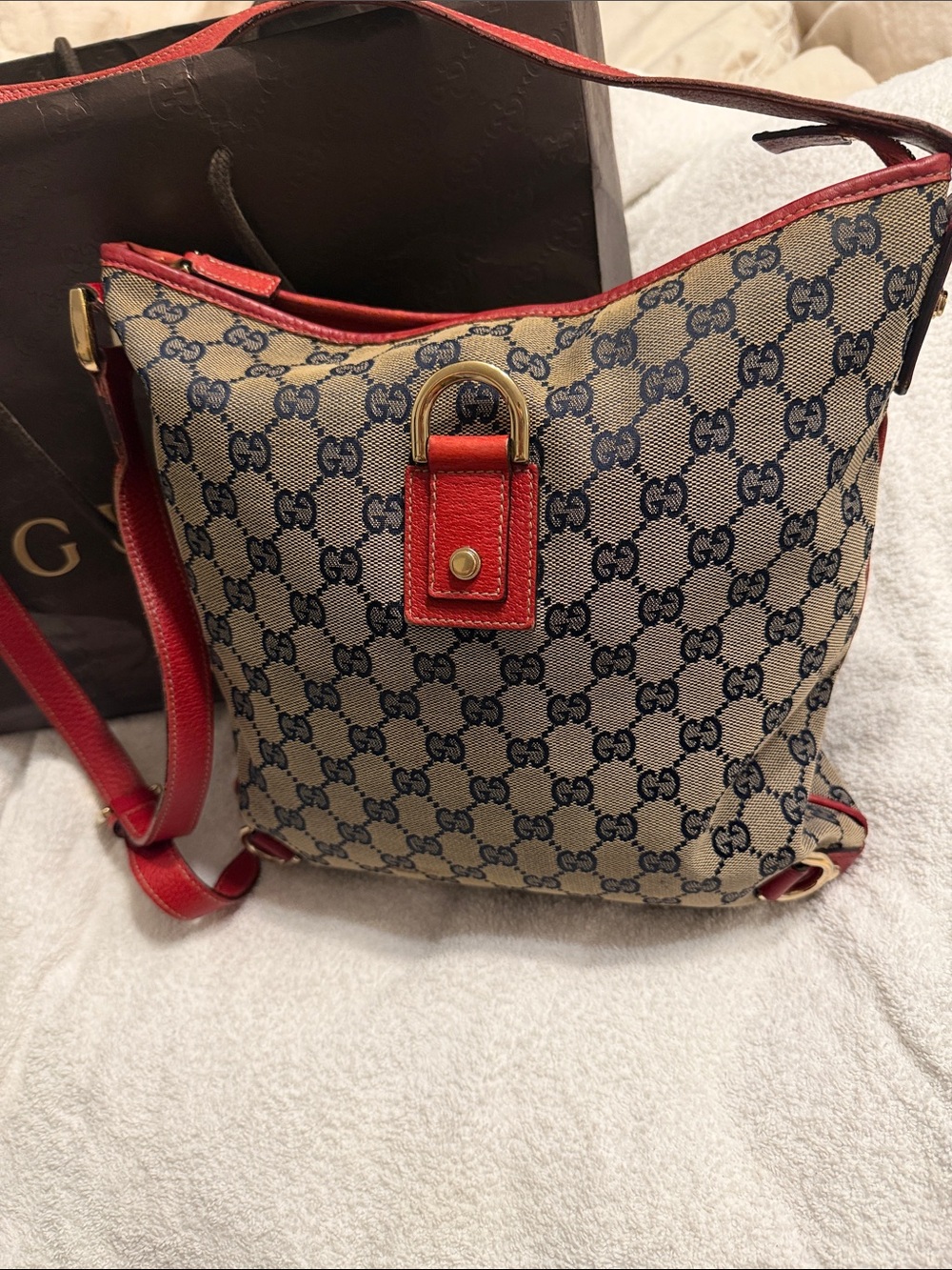 Gucci Beige GG Canvas Shoulder Bag with Red Leather Trim